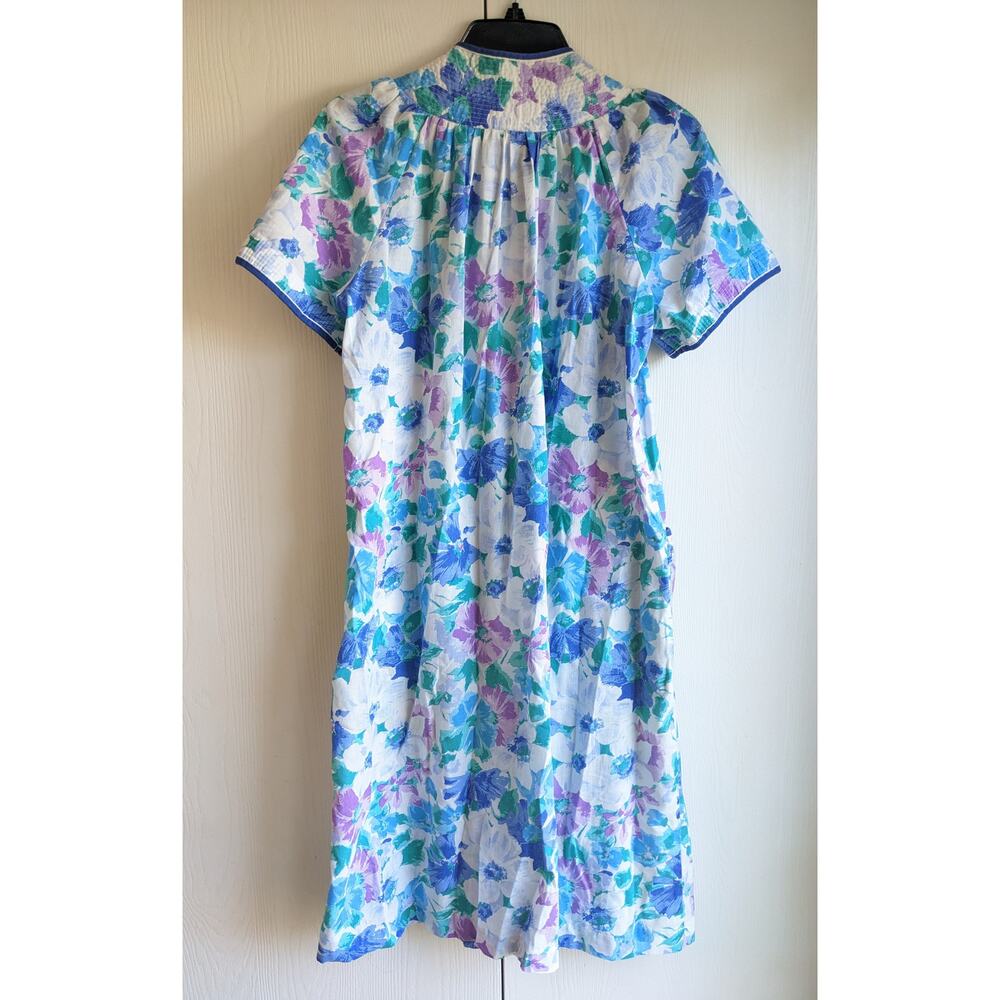 Evelyn Pearson Women's Blue Green Floral Short Sleeve Housecoat Size S - Picture 2 of 4